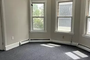 80 Cochran St, Chicopee, MA 01020 - Photo 7