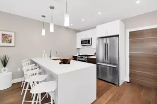 425 Lagrange St, Boston, MA 02132 - Photo 13