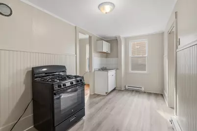 48 Hubbard St #1R, Ludlow, MA 01056 - Photo 5