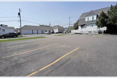 66 Rockdale Ave, New Bedford, MA 02740 - Photo 5