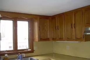 810 Pleasant St, Leicester, MA 01524 - Photo 15