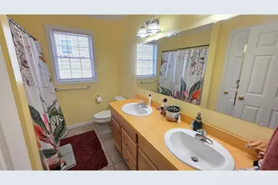 42 Castine St #1, Worcester, MA 01606 - Photo 21