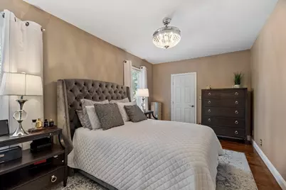 15 Bennett St, Hudson, MA 01749 - Photo 23