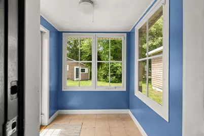 955 Middle Rd, Acushnet, MA 02743 - Photo 5