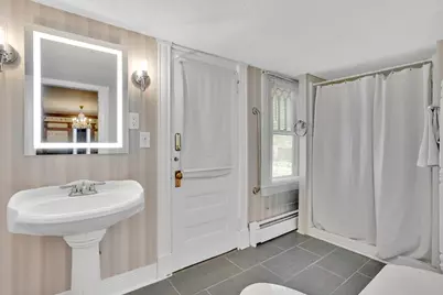 111 Magnolia Ter, Springfield, MA 01108 - Photo 21