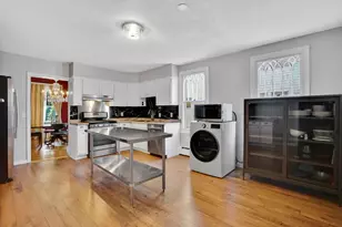 111 Magnolia Terrace, Springfield, MA 01108 - Photo 17