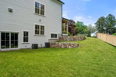 123 Mount Pleasant St, Marlborough, MA 01752 - Photo 39