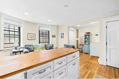 11-A Hanson Street #G, Boston, MA 02118 - Photo 5