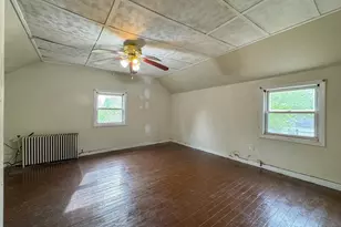 484 S Franklin St, Holbrook, MA 02343 - Photo 5