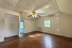 484 S Franklin St, Holbrook, MA 02343 - Photo 19
