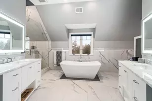7 Schoolmaster Ln, Dedham, MA 02026 - Photo 15