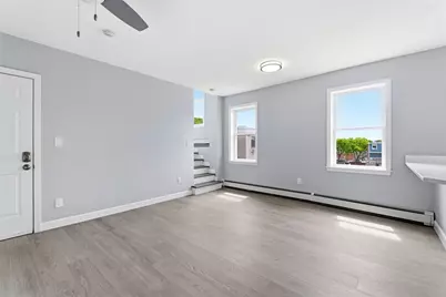 250-252 Main St #3R, Boston, MA 02129 - Photo 9
