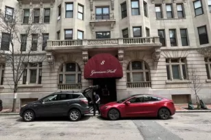 8 Garrison St, Boston, MA 02116 - Photo 11