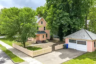 238 Sumner Ave, Springfield, MA 01108 - Photo 35