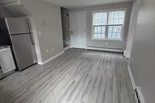 84 Cabot St, Beverly, MA 01915 - Photo 9
