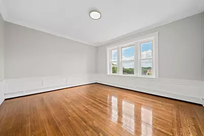 1653 Commonwealth Ave #5, Boston, MA 02135 - Photo 9