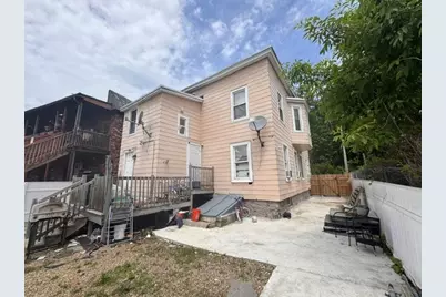 1081 Lawrence St, Lowell, MA 01852 - Photo 5
