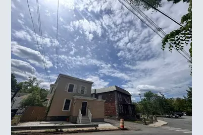 1081 Lawrence St, Lowell, MA 01852 - Photo 9