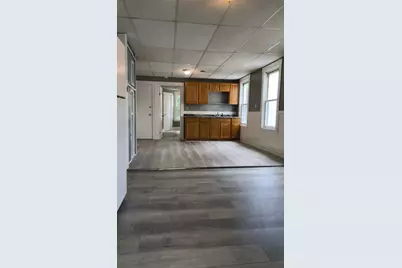 101 Philips Ave #2E, New Bedford, MA 02746 - Photo 1