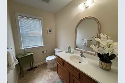 266 Christopher Dr, Springfield, MA 01129 - Photo 11