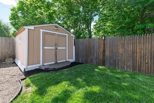 71 Albany St, Brockton, MA 02301 - Photo 31