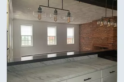 30-32 Water St #5, Newburyport, MA 01950 - Photo 3