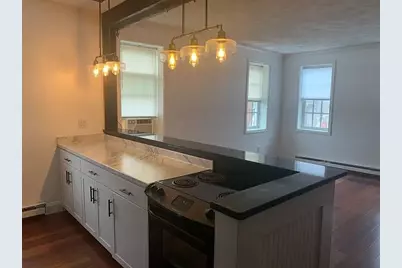 30-32 Water St #5, Newburyport, MA 01950 - Photo 1