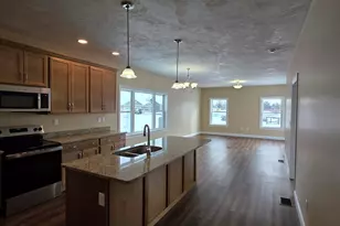 208 Integrity Dr, Rutland, MA 01543 - Photo 5