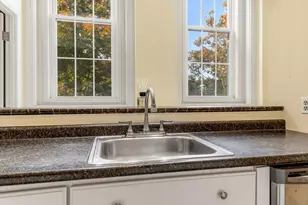 160 Salem St, Haverhill, MA 01835 - Photo 15