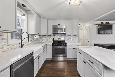58 Leo Ave, Dracut, MA 01826 - Photo 13