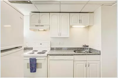 464 Commonwealth Ave #53, Boston, MA 02215 - Photo 7