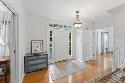 19 Old Farm Rd, Douglas, MA 01516 - Photo 5