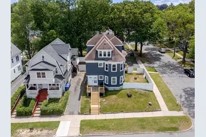 545-547 Wilbraham Rd, Springfield, MA 01109 - Photo 3