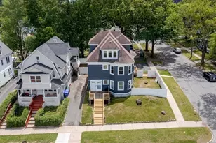 545-547 Wilbraham Rd, Springfield, MA 01109 - Photo 3