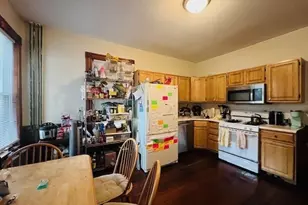 109 Calumet, Boston, MA 02120 - Photo 9