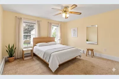 156 Gershom Ave, Lowell, MA 01854 - Photo 23