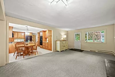 92 Morningside Dr, Longmeadow, MA 01106 - Photo 11