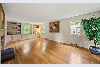 92 Morningside Dr, Longmeadow, MA 01106 - Photo 3