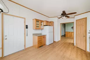 173 Bumila Dr, Raynham, MA 02767 - Photo 9