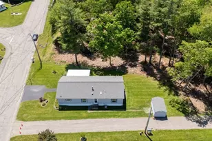 173 Bumila Dr, Raynham, MA 02767 - Photo 3