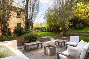 40 Singletree Rd, Brookline, MA 02467 - Photo 17