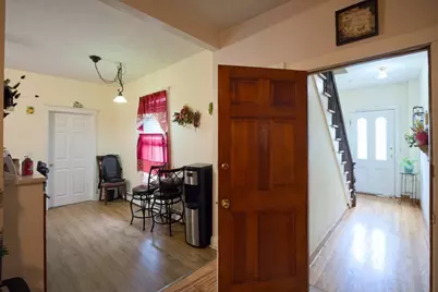 65 Pearl St, Clinton, MA 01510 - Photo 9