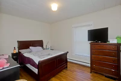 109 College St, South Hadley, MA 01075 - Photo 9