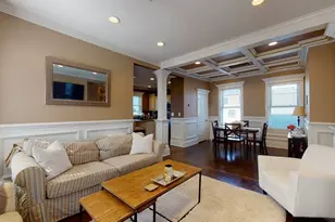 539 E 7th St, Boston, MA 02127 - Photo 9