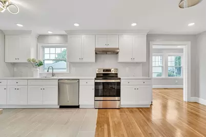 37-39 Lewis Rd #1, Belmont, MA 02478 - Photo 5