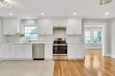 37-39 Lewis Rd #1, Belmont, MA 02478 - Photo 5