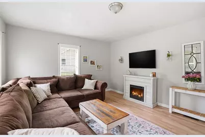 7 Whispering Pines Dr, Plymouth, MA 02360 - Photo 11