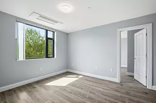 632 Centre St, Boston, MA 02139 - Photo 5