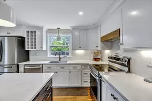 22 Windswept Dr, Sandwich, MA 02563 - Photo 5