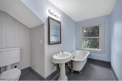 305 Andover Street, Lowell, MA 01852 - Photo 33